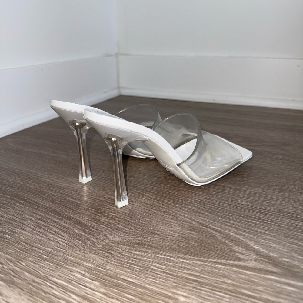 Bottega Veneta Clear and White Heels - Picture 3 of 8